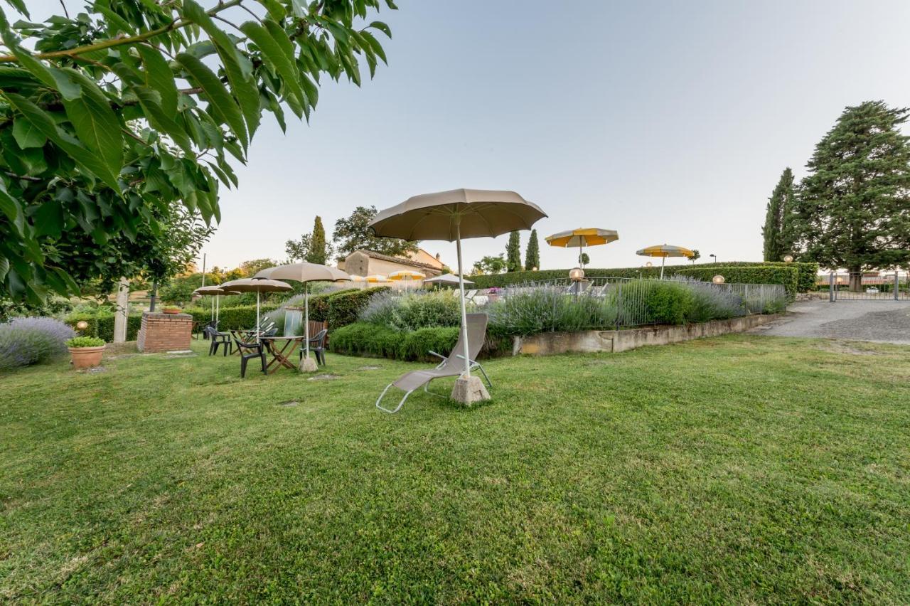 Hotel San Michele سان جيمينيانو المظهر الخارجي الصورة