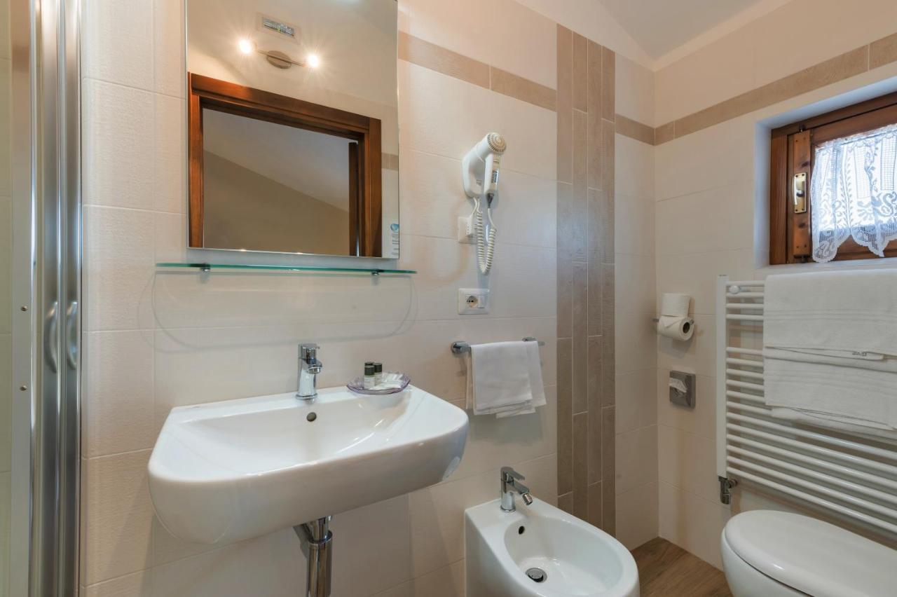 Hotel San Michele سان جيمينيانو المظهر الخارجي الصورة