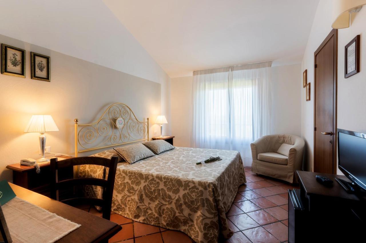 Hotel San Michele سان جيمينيانو المظهر الخارجي الصورة