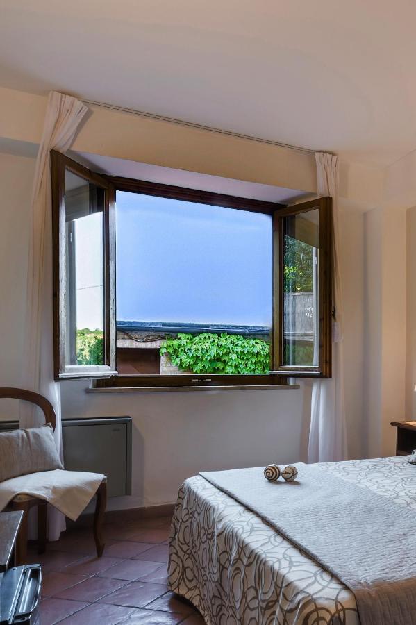 Hotel San Michele سان جيمينيانو المظهر الخارجي الصورة